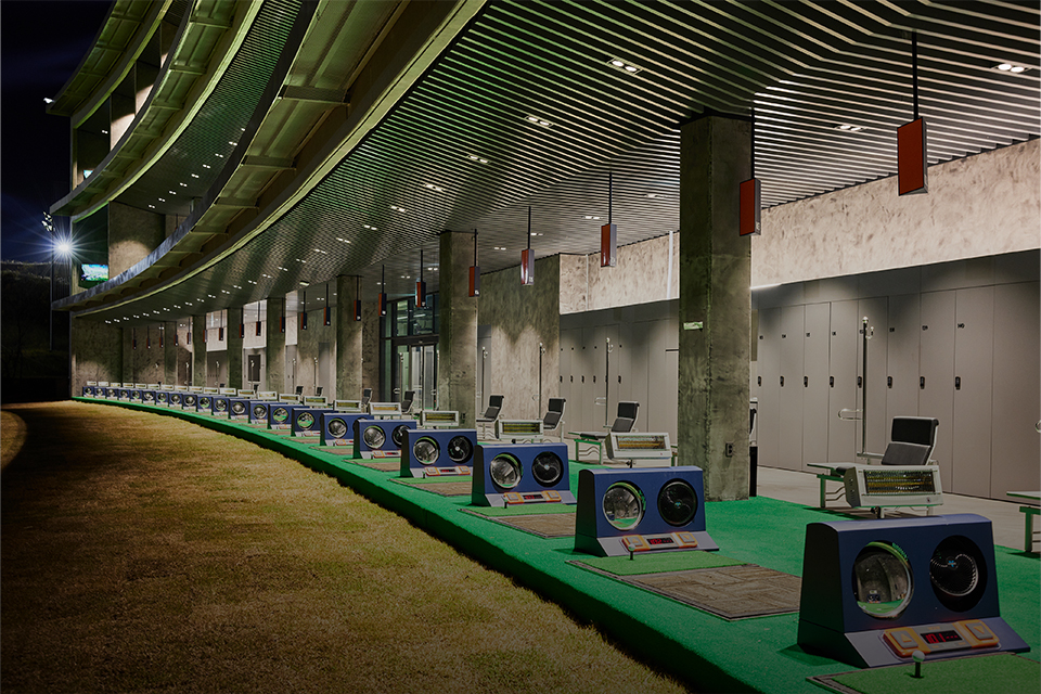 PRO SHOP